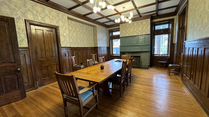 22143 commons commons llp