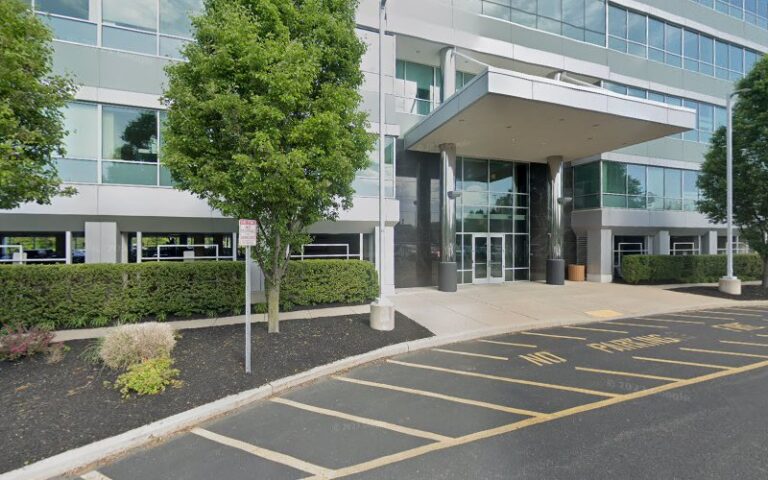 24121 franzel bruce a 768x480