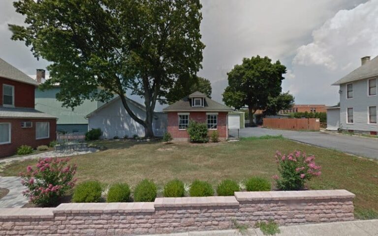 24139 freeburn hamilton 768x480