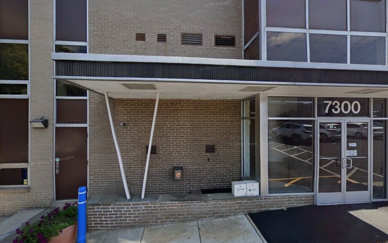 27969 law offices of glen s barry