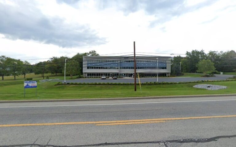 32111 robert f. claraval 768x480