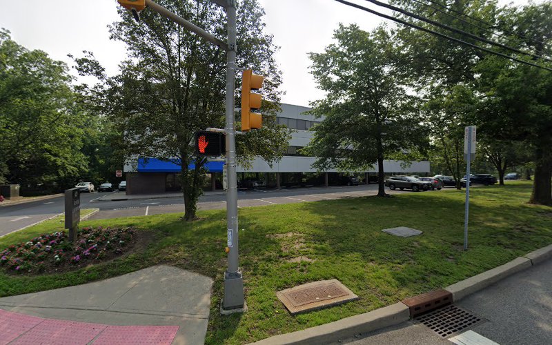 106800 brechner howard e