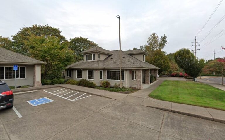 109728 brookes thomas b 768x480