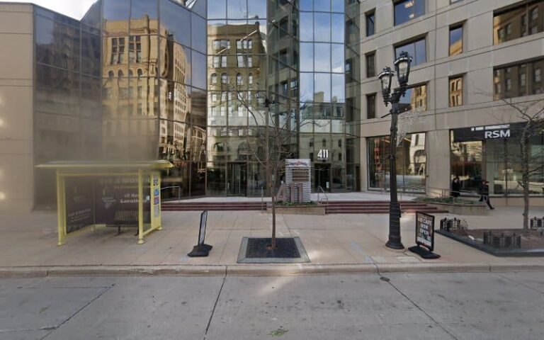 109959 brosnan doris e 768x480