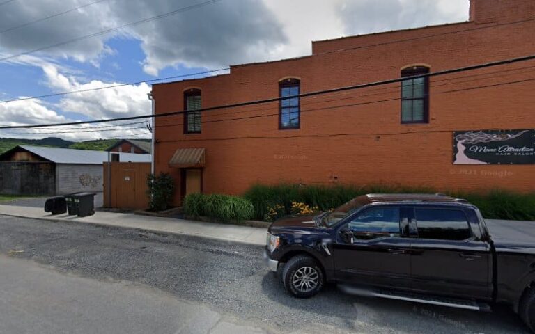 111075 bruce barry 768x480