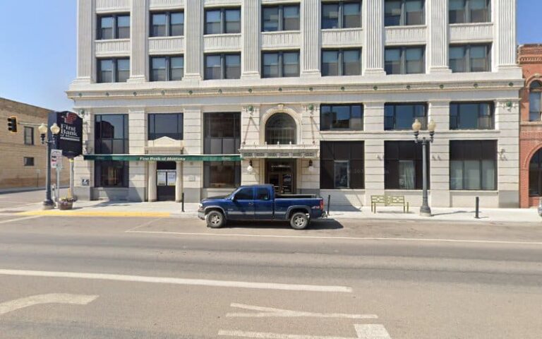 112669 buehler craig r 768x480