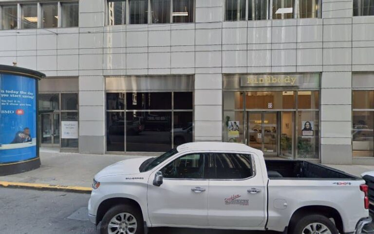 113076 burbank julie h 768x480