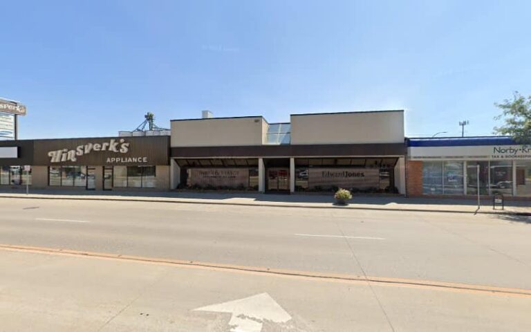 114783 butts jason r 768x480