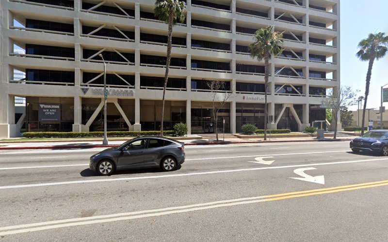 116982 campbell farahani llp