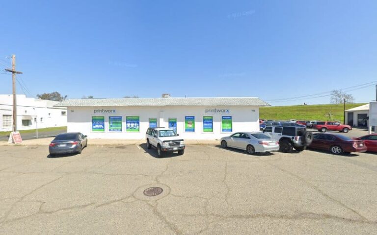 118055 car accident lawyer 768x480