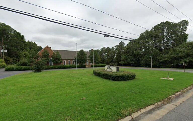 118918 carlson collier rice 768x480