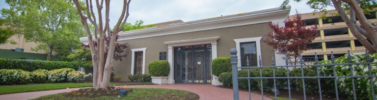 125536 chiozza law firm 768x204