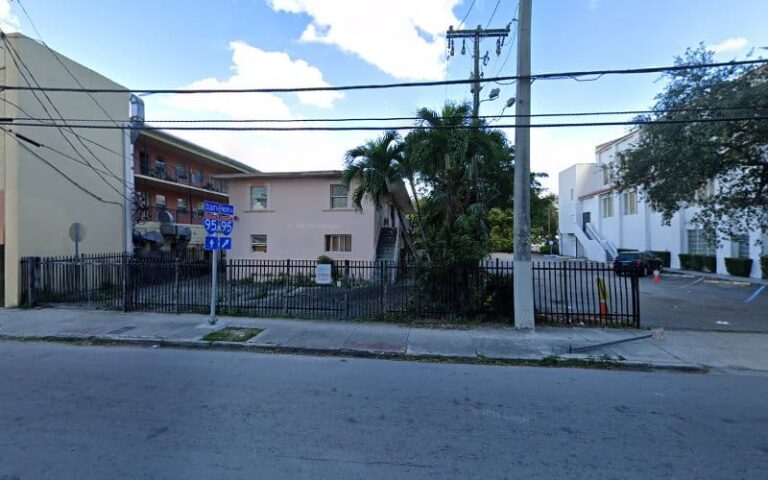 127965 citizenship visa lawyer 768x480