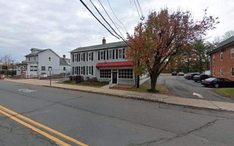 128644 clark michie 768x480