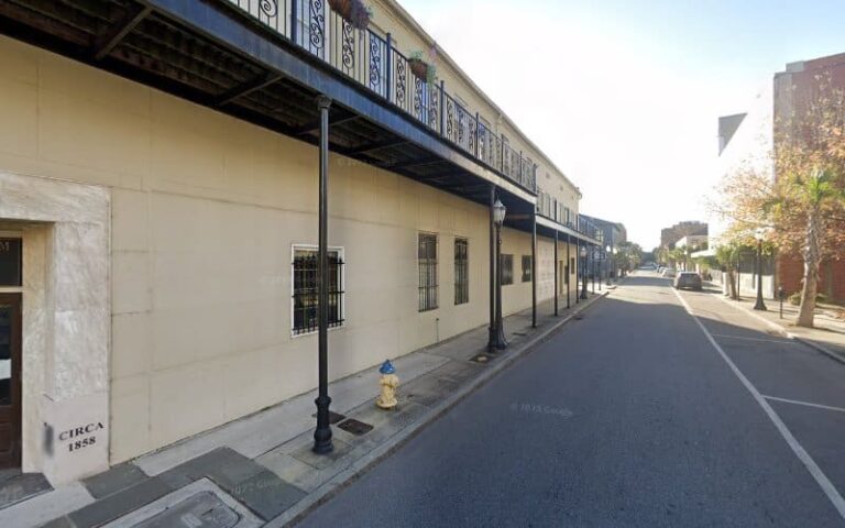 129005 clay t rossi 768x480