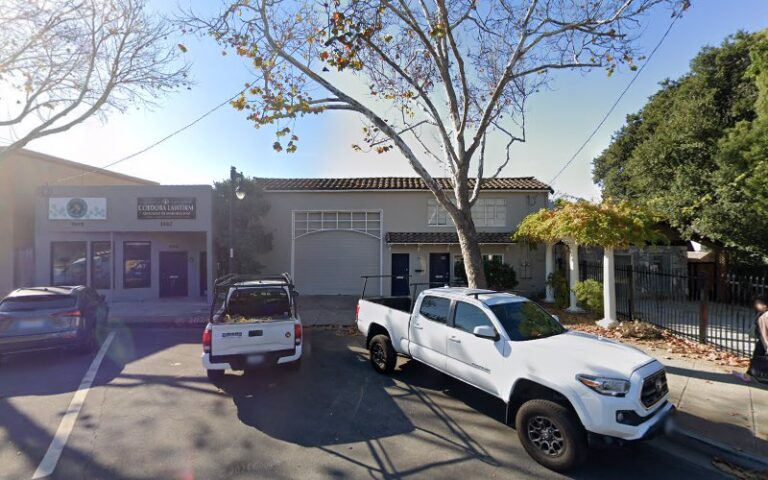 134803 cordoba law firm 768x480