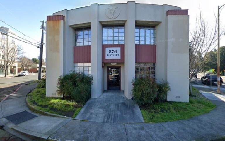 141585 daniel a drummond law office 768x480