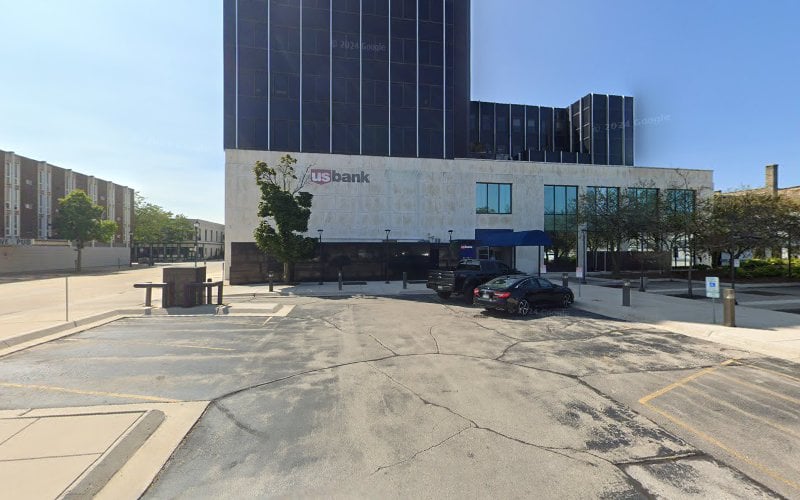 146431 davis kuelthau sc
