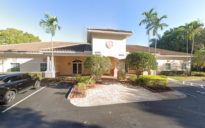 148074 debi chalik injury and accident attorney