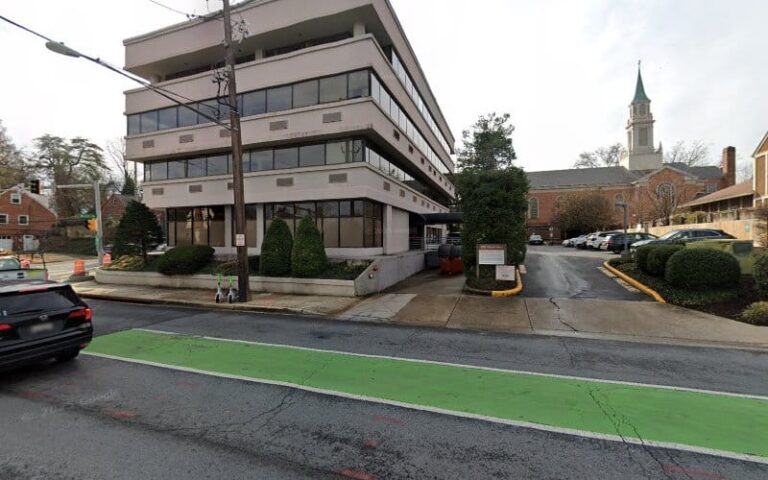 148267 debra g. oliver 768x480