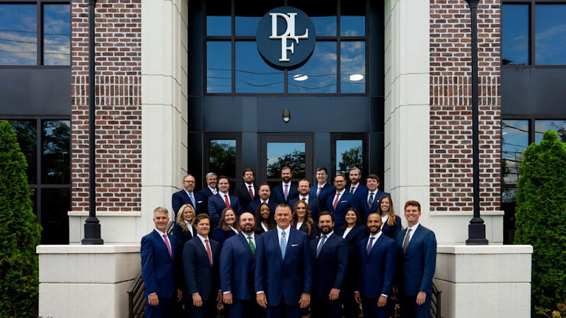 151028 derrick law firm injury lawyers pc