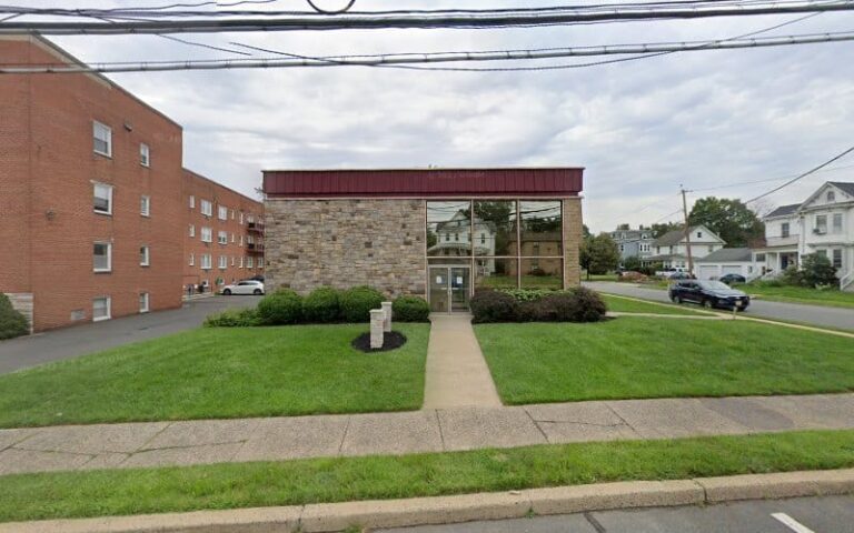 151328 detzky hunter 768x480