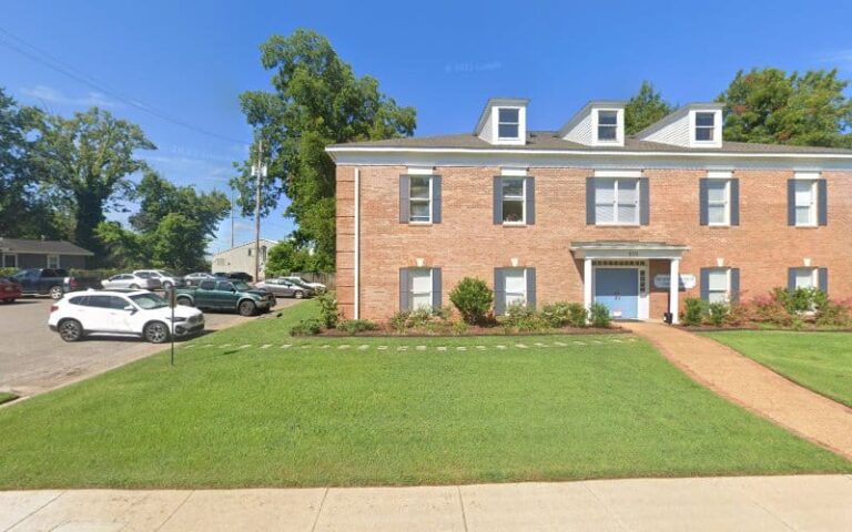 153344 dishuck la coste smith 768x480