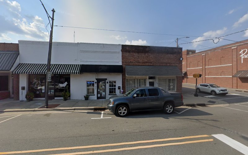 156980 douglas r hux law offices