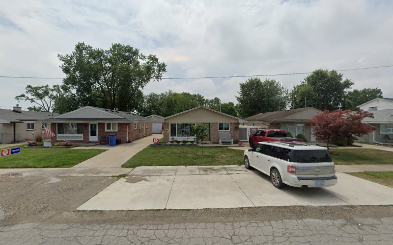 157351 downriver law center