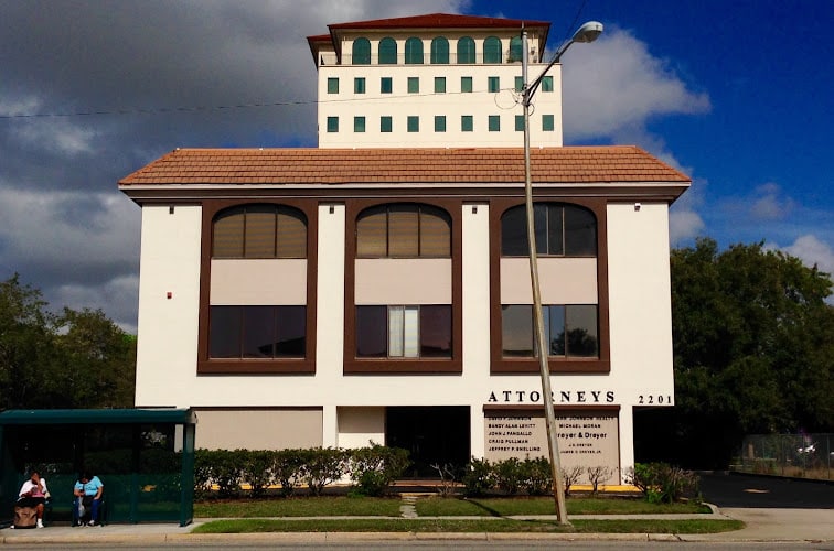 157972 dreyer dreyer