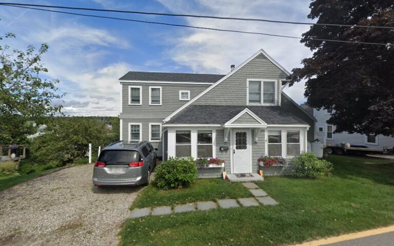 164198 elliott elliott 768x480