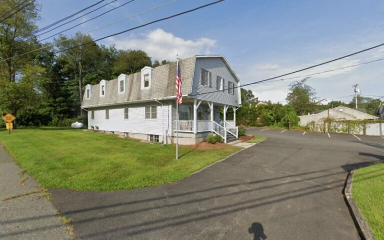 165051 emmons laurie j 768x480