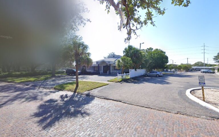 166718 erin kays barnett 768x480