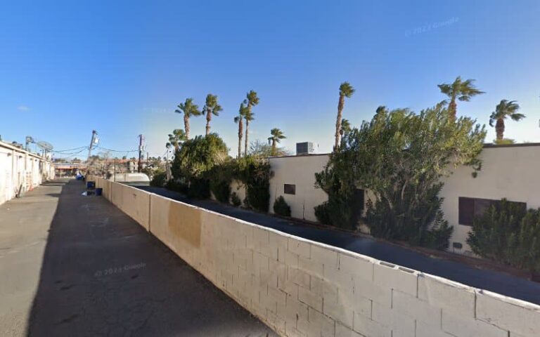 169562 family court help line 768x480