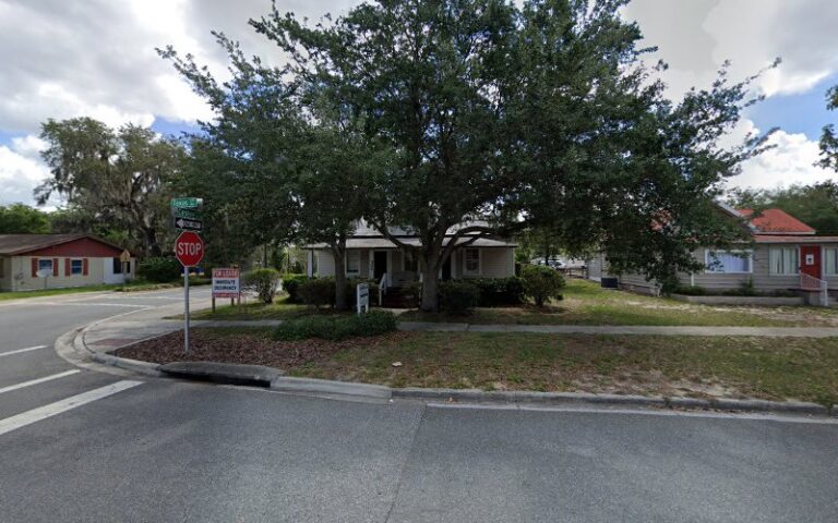 169925 fantl charles d 768x480