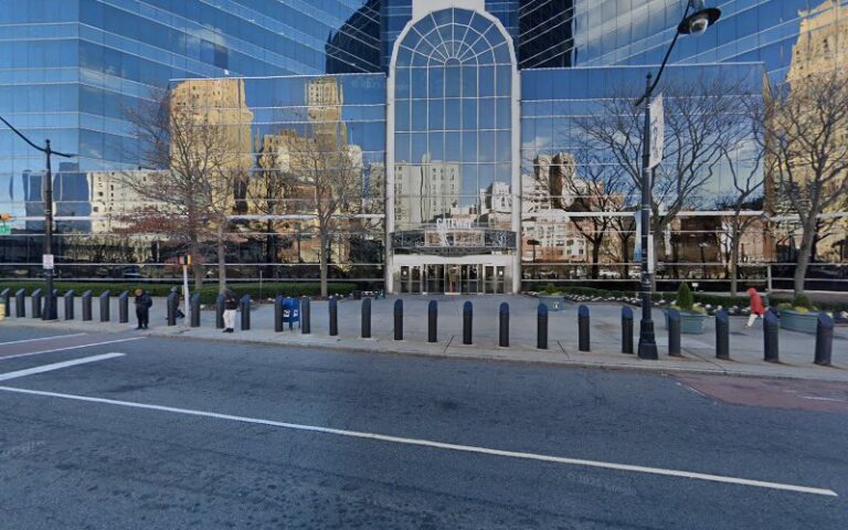 172222 ferruggia frank e 768x480