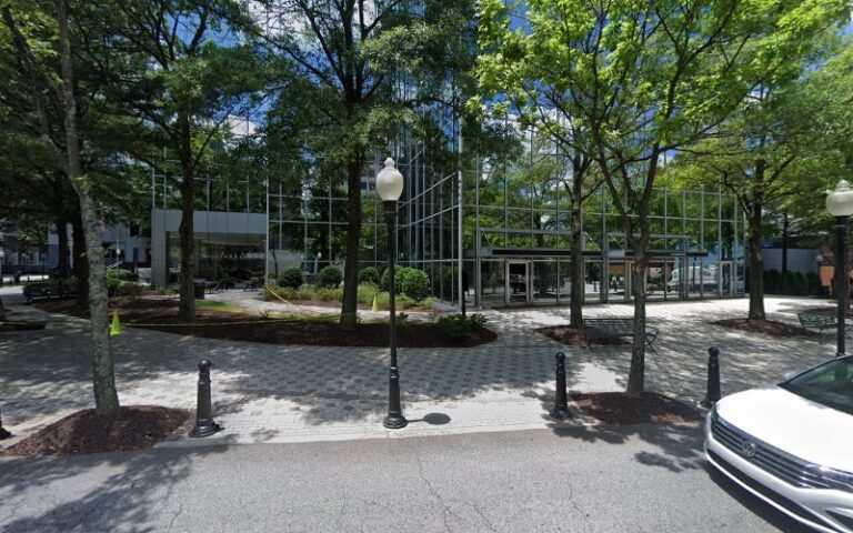 172913 finestone morris white llp 768x480