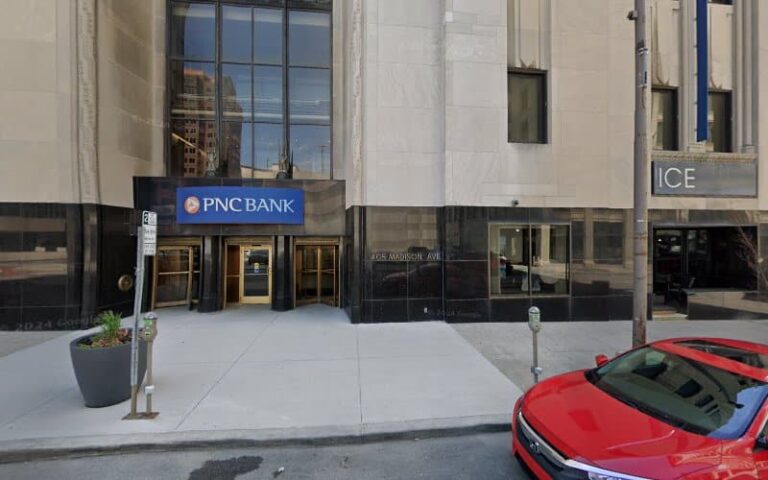 175075 flynn abbey m 768x480