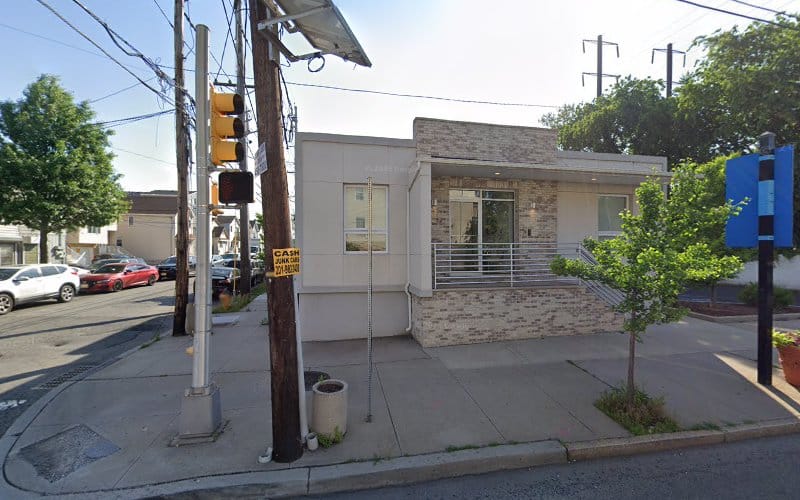 179395 friscia associates llc