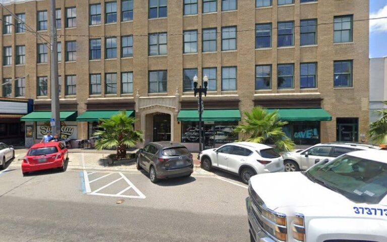 186879 gillis way campbell 768x480