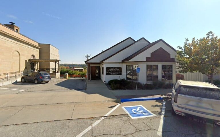 187315 gipp barrett m 768x480