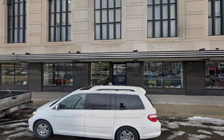 187987 glenn m. simmington 768x480