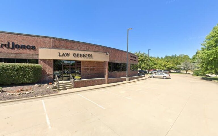 191708 grant d johnson law office 768x480