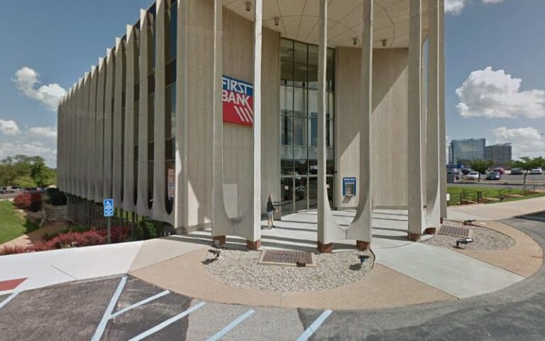 195682 gunn patrick r 768x480