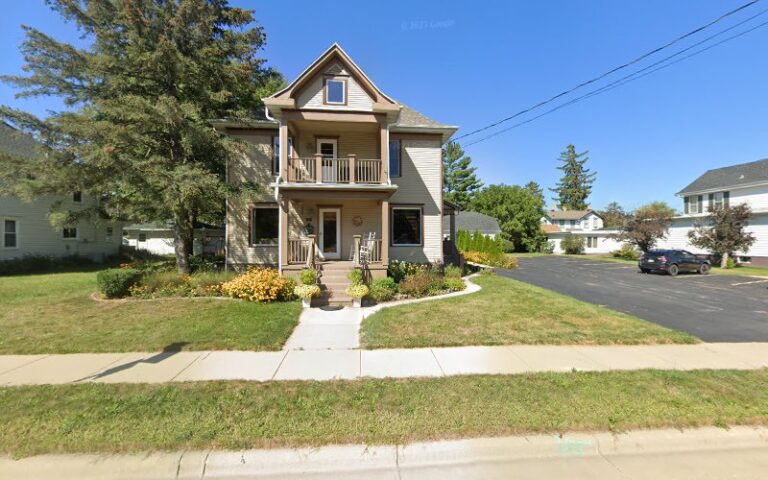 197165 hajny jonathan m 768x480