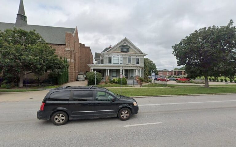 197210 hal w. anderson 768x480