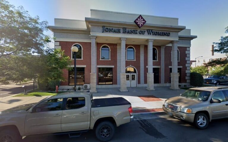 197436 hall evans llc 768x480