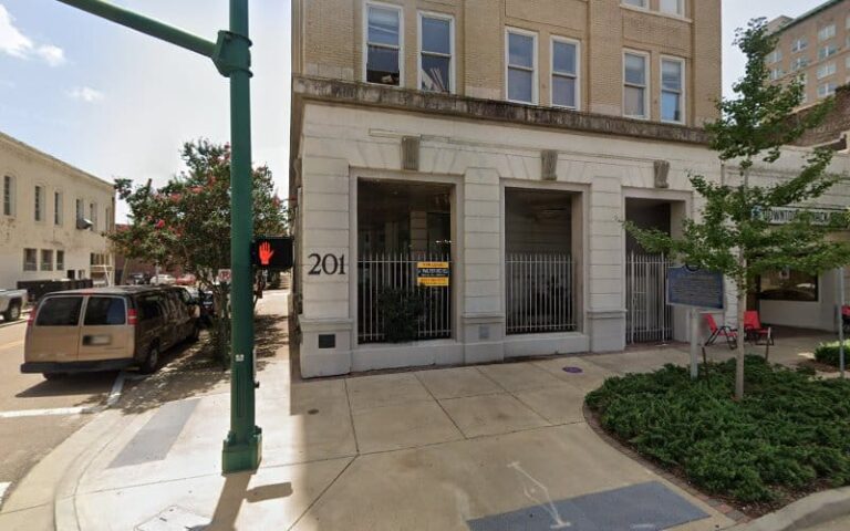 200163 harrell louise 768x480