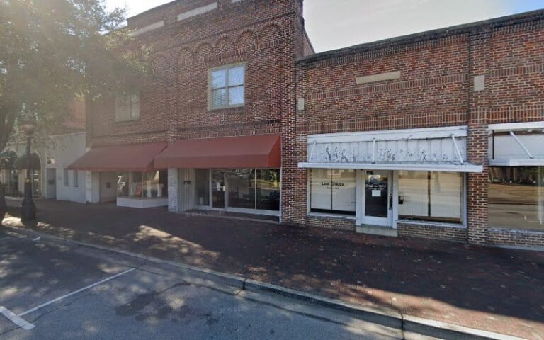 203879 held paul l law office 768x480