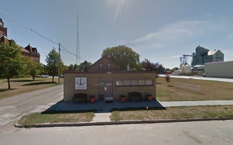 204039 hellerud law office 768x480